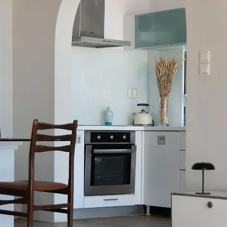 The - Retreat With Pool & Seaview Дом отдыха *