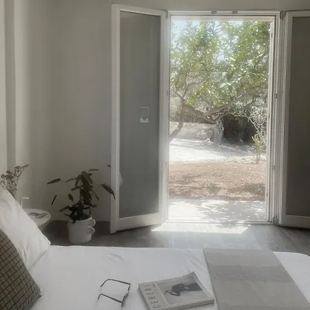 Дом отдыха The - Retreat With Pool & Seaview