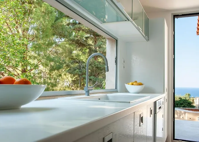 Сasa de vacaciones The - Retreat With Pool & Seaview Rétino