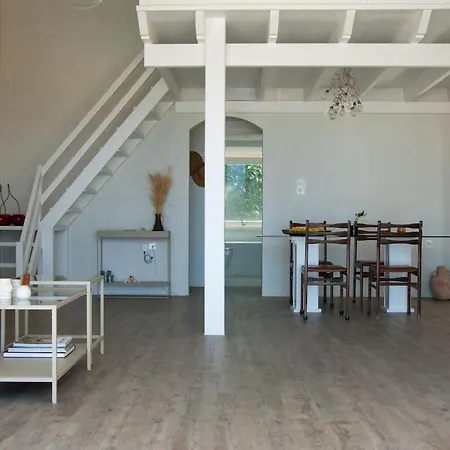 The - Retreat With Pool & Seaview * Retimno