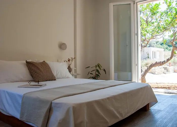 The - Retreat With Pool & Seaview * Retimno