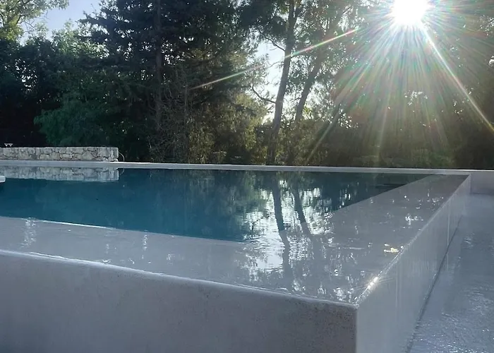 The - Retreat With Pool & Seaview * Retimno