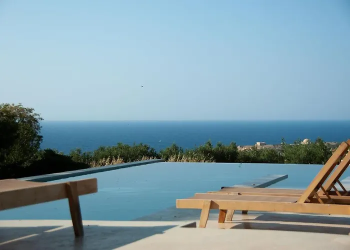 The - Retreat With Pool & Seaview Dom wakacyjny *